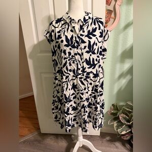 Time and Tru Black and White Leaf Print Mini Dress
